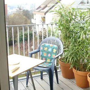 Lovely In Cannstatt Privatunterkunft
