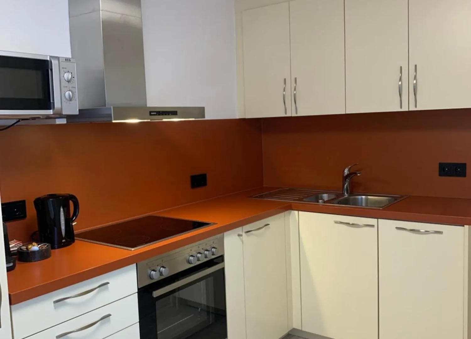 Oneflats Stuttgart Near Wasen, Mahle, Daimler, Bosch Apartment