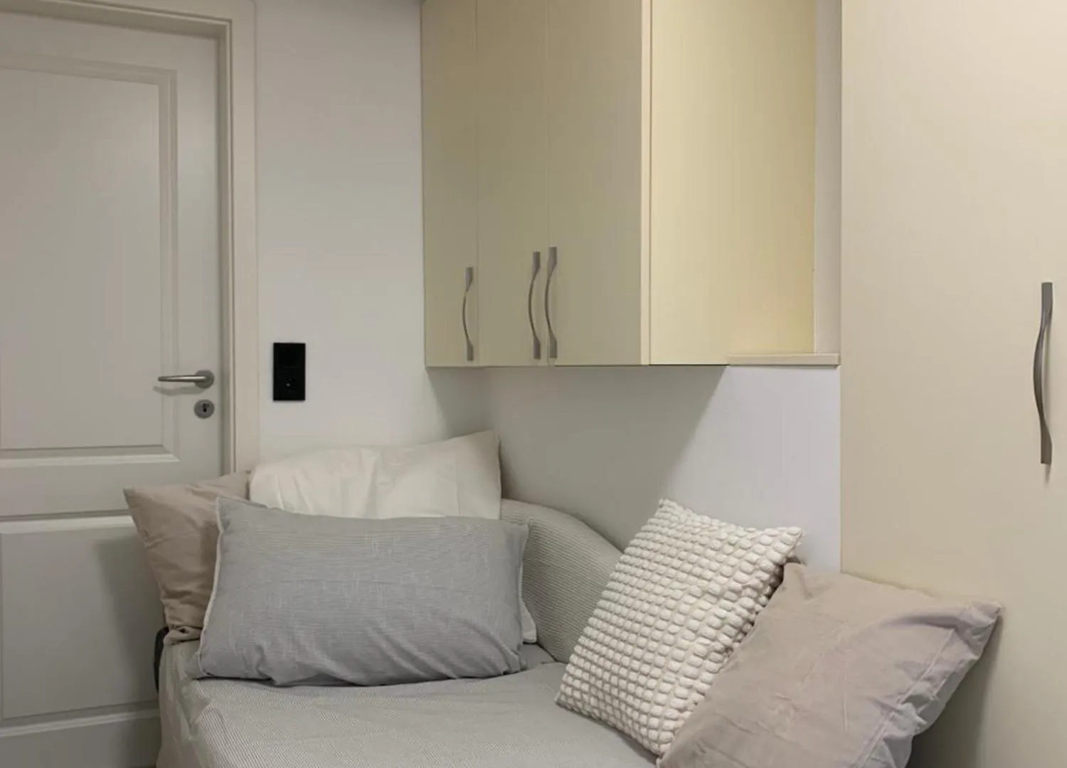 Oneflats Stuttgart Near Wasen, Mahle, Daimler, Bosch Apartment